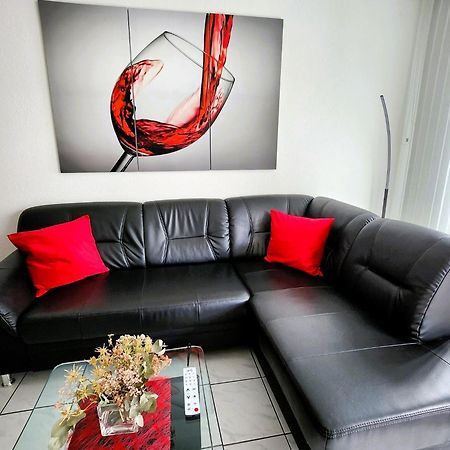 Innovative 2-Zimmer-Ferienwohnung Am Kurpark 巴特克罗伊茨纳赫 外观 照片